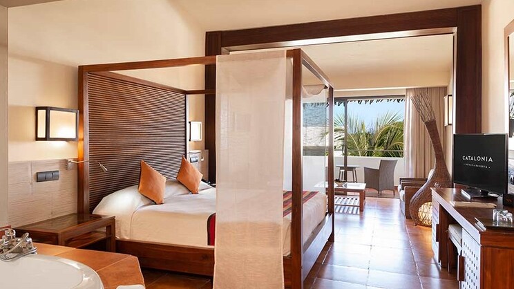 Privileged Deluxe Junior Suite